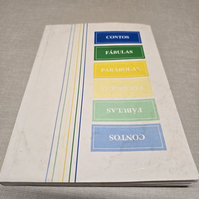 Livro  " Contos - Fábulas - Parábolas"