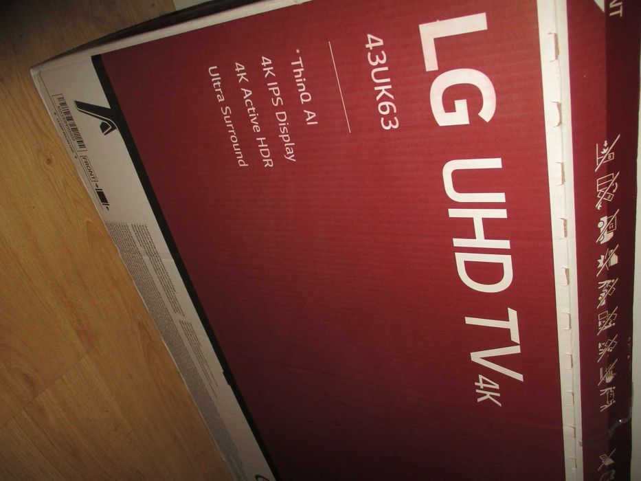 Televisão Smart TV LG UHD TV 4K 108cm/43"