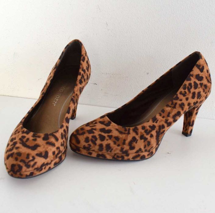 Marco Tozzi buty czółenka na obcasie panterka 37