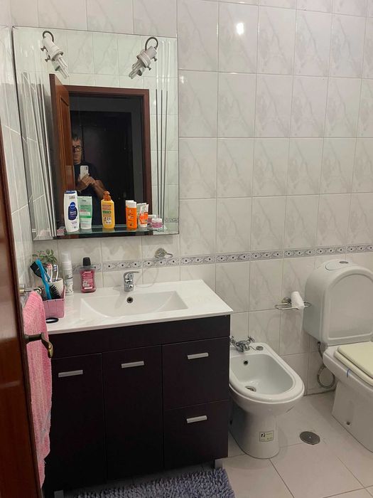 Quarto para arrendar