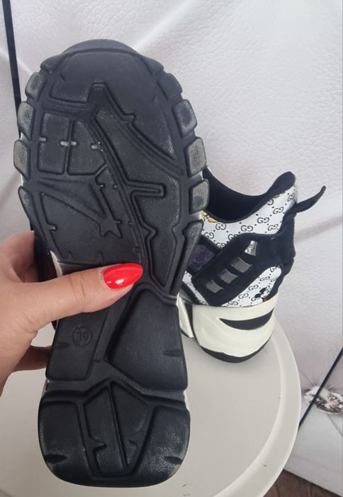 ButyAdidasy  na koturnie