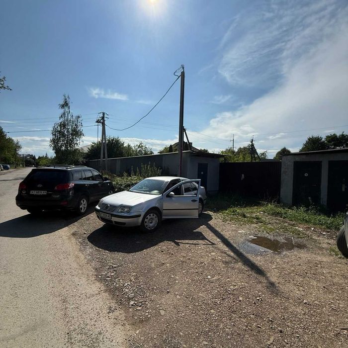 Продається земельна ділянка у центрі с. Чукалівка