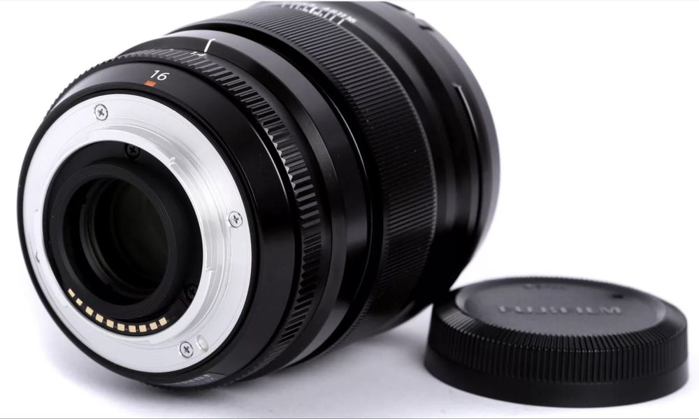 Lente Fujifilm XF 16mm 1.4 WR