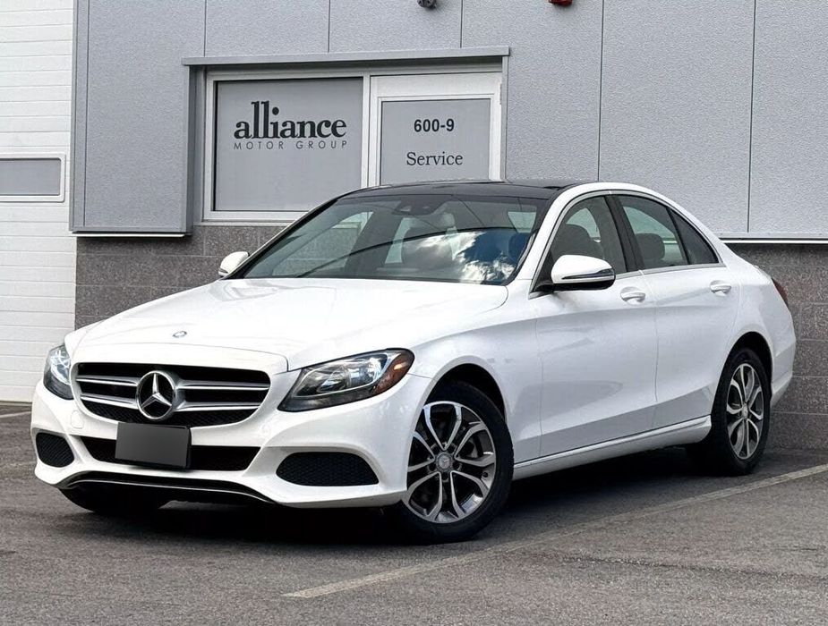 Mercedes-Benz Klasa C C 300 4MATIC