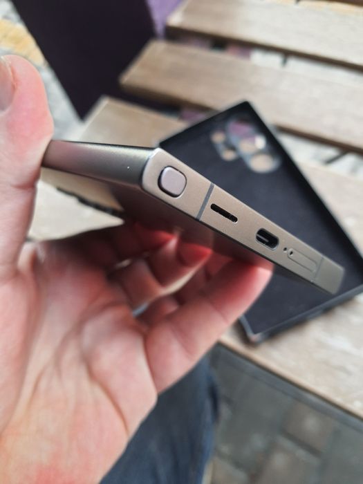 Samsung S24 Ultra 12/512 Gb