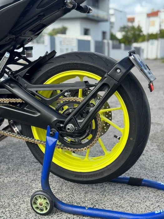 Yamaha MT-09 Night Fluo | Nacional