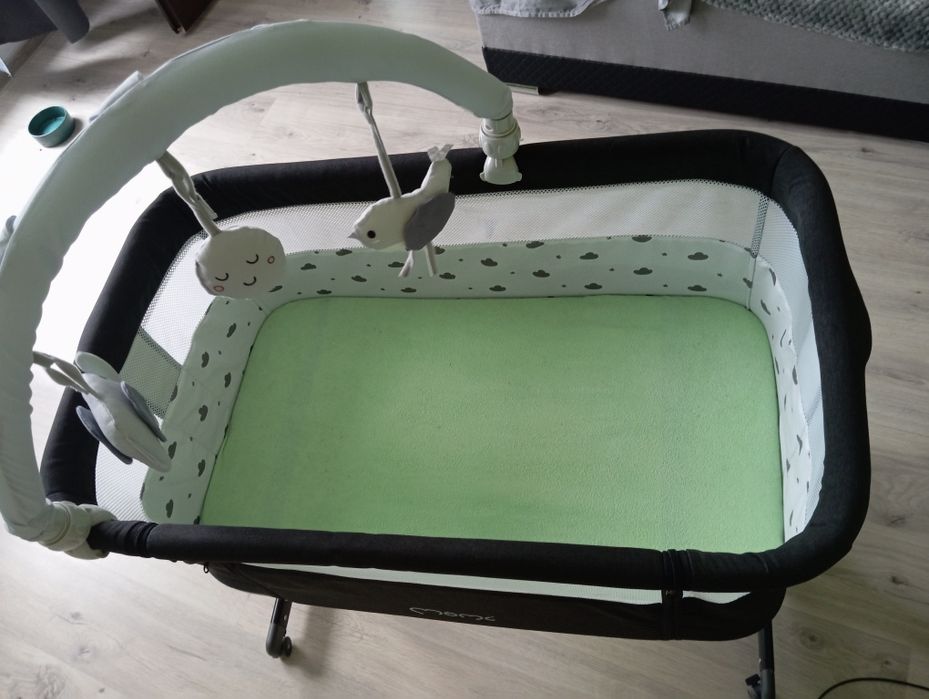 Łóżeczko dostawne momi revo