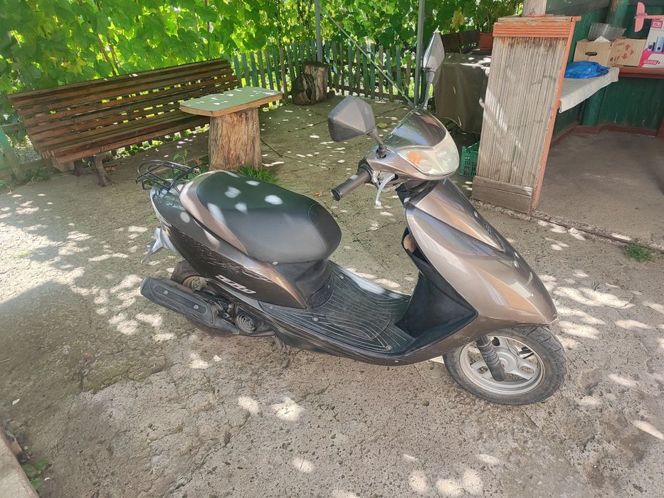 Скутер Honda Dio AF68