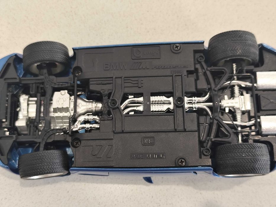 1996 BMW M roadster 1/18 - Burago