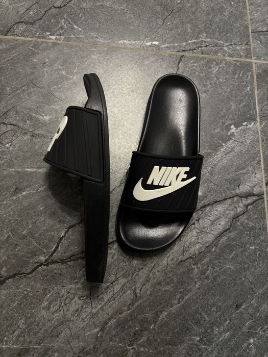 Оригінальні шльопанці nike унісекс