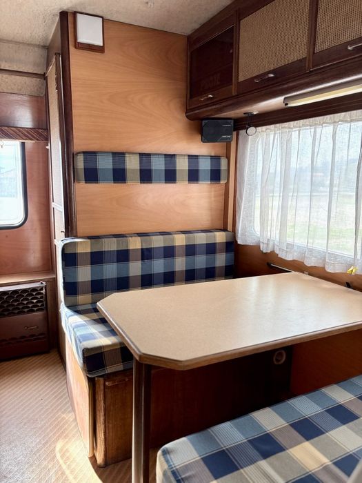 Autocaravana Peugeot J5 Pilote-  6 lugares