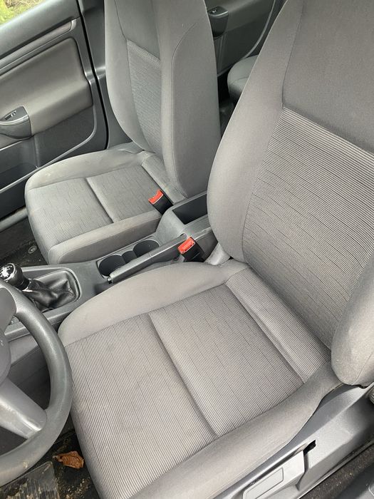 Vw Golf V 1.4 benzyna. Klima Super stan