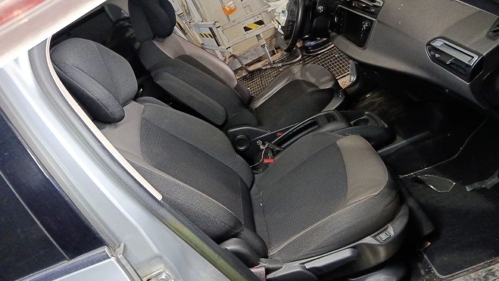 Conjunto de bancos CITROËN C4 Picasso II