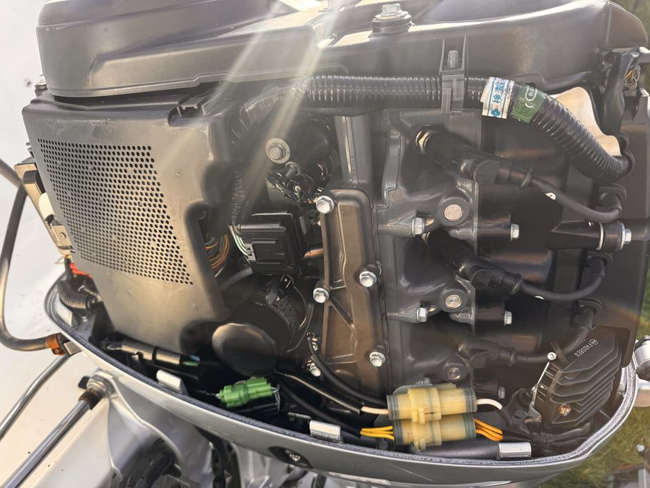 Łódź z silnikiem Honda BF 50