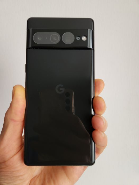 Google Pixel 7 Pro  obsidian