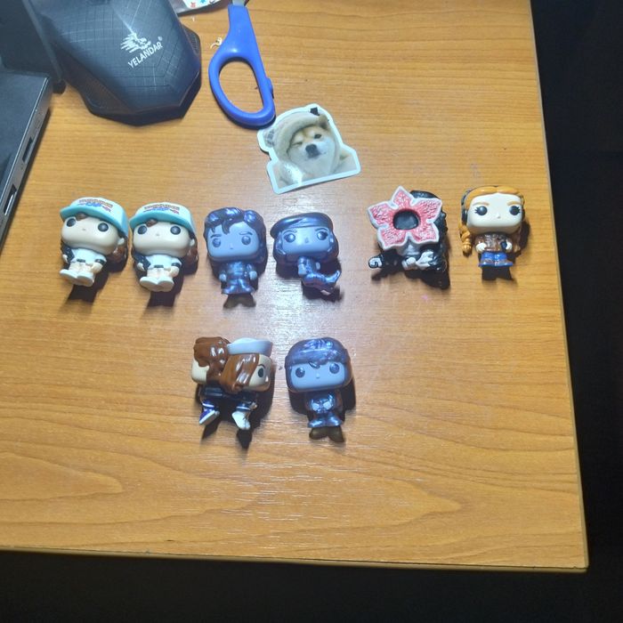 stranger things kinder Joy