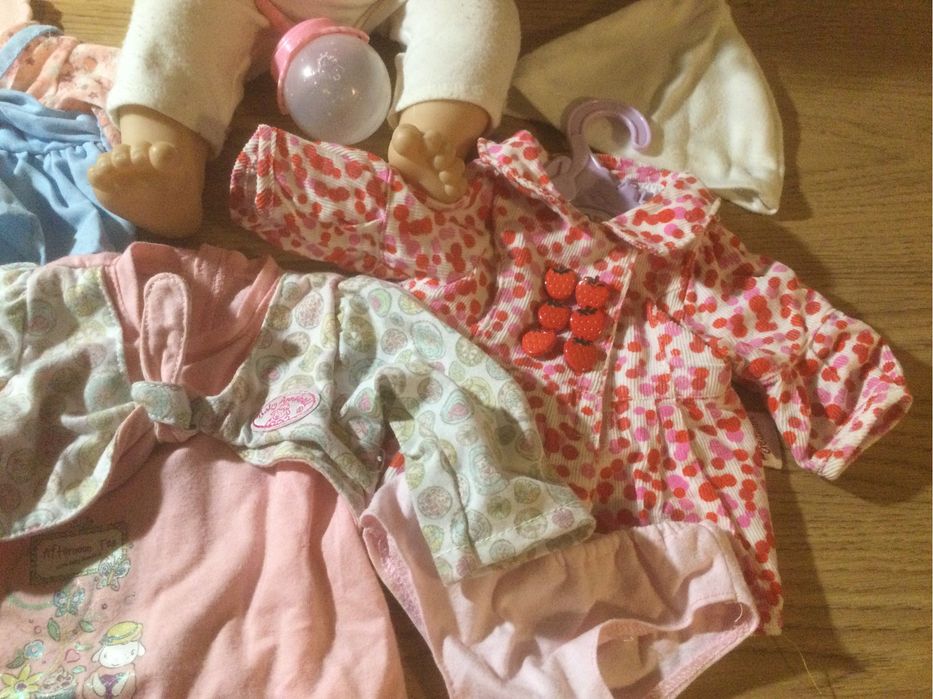 Lalka Baby Annabell z ubrankami