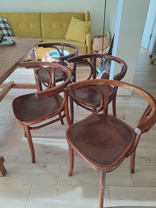 Oryginalne krzesła Thonet