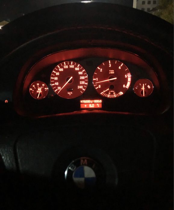 BMW 525 TDS седан