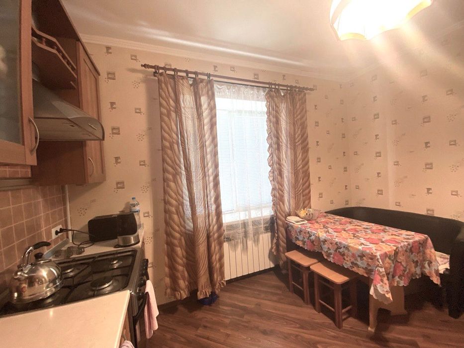 Будинок Вул.Рядова, 234/77/11 Ділянка – 779 м2 Зупинка  Гвардійська.