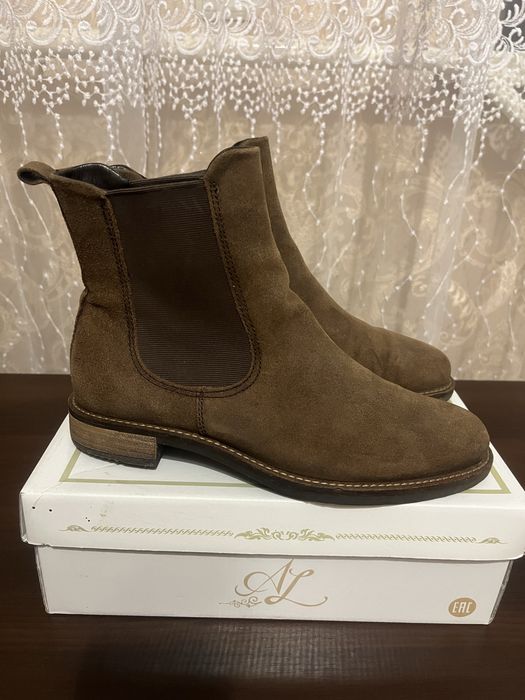 Жіночі черевики, ботільони, челсі від  ECCO