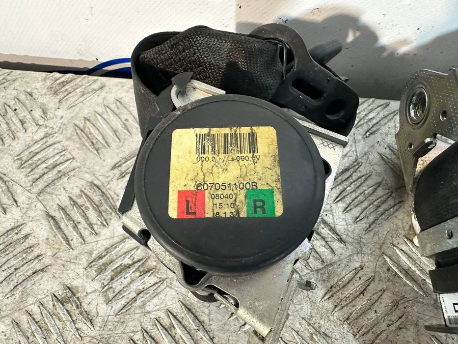 Conjunto Cinto De Segurança Frente Frontal Direito Esquerdo Tras