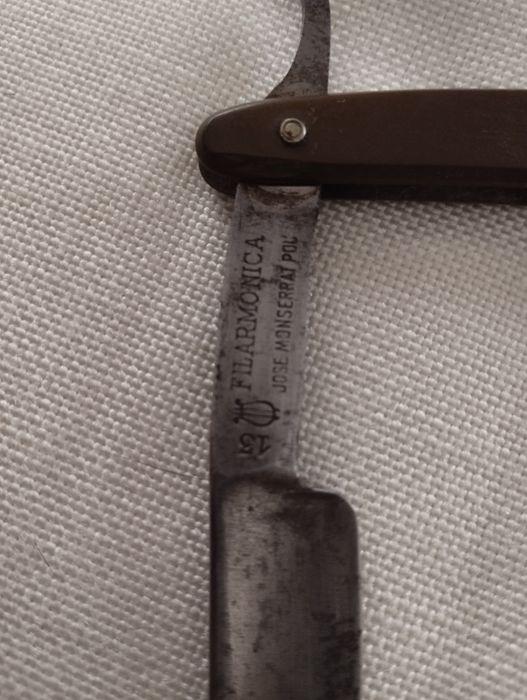 Antiguidades, Navalha de barbear