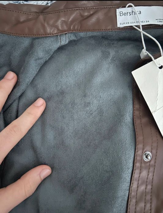 Casaco de pele da bershka novo