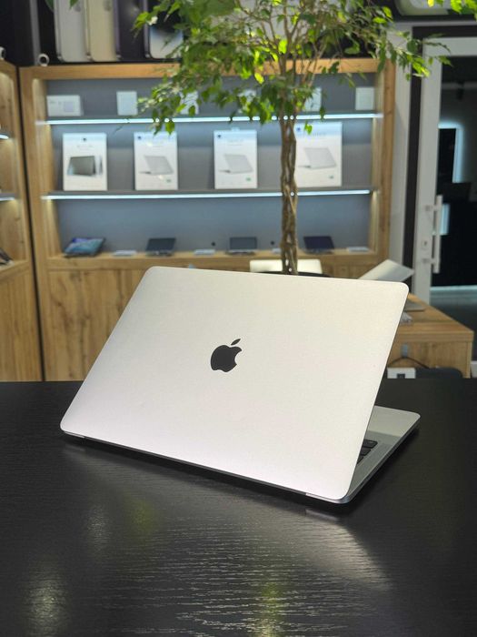 MacBook Pro 13", M1, Silver, 8Gb/256Gb, Обмін/Гарантія