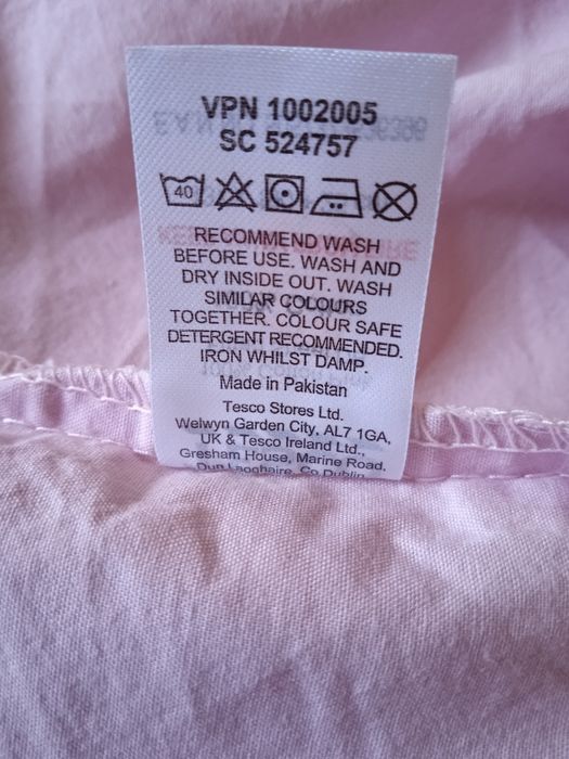 Хлопковая простынь на резинке Tesco. 137х190+25