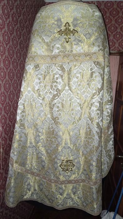 Облаченіє священика, риса, одяг священика