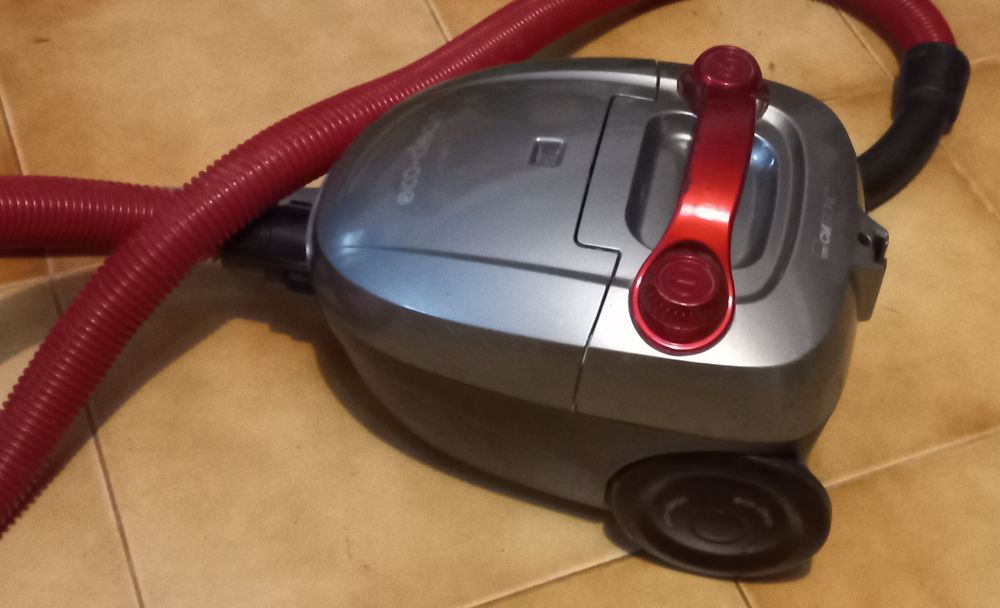 Aspirador Eco-clean com boa aspiração