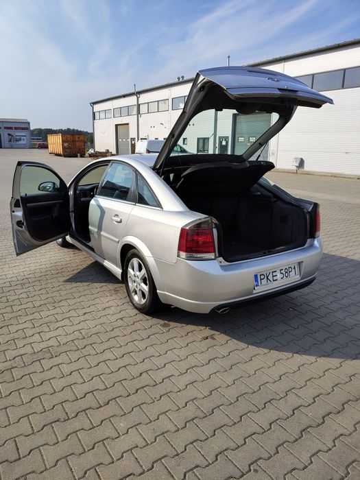 Opel Vectra C  GTS 1.9  120 km 2004r.