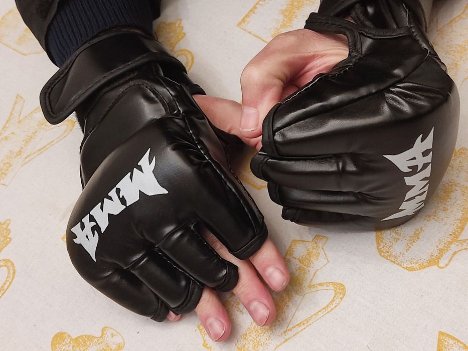 Luvas de combate MMA (NOVAS)