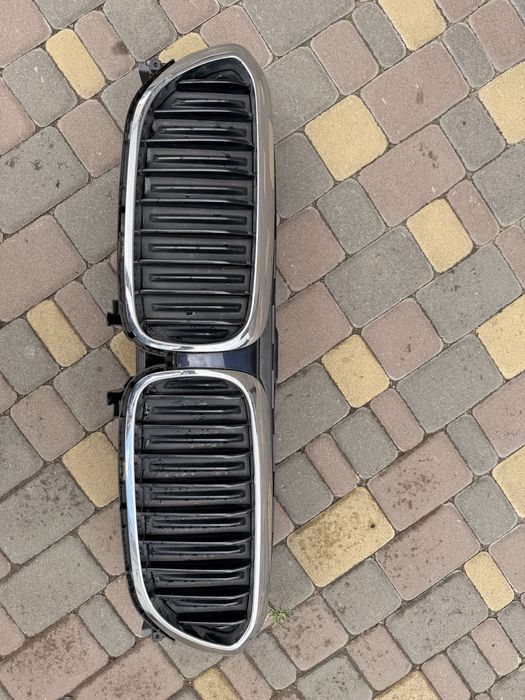 Решетка радиатора ноздри жалюзи bmw g30 2019 usa