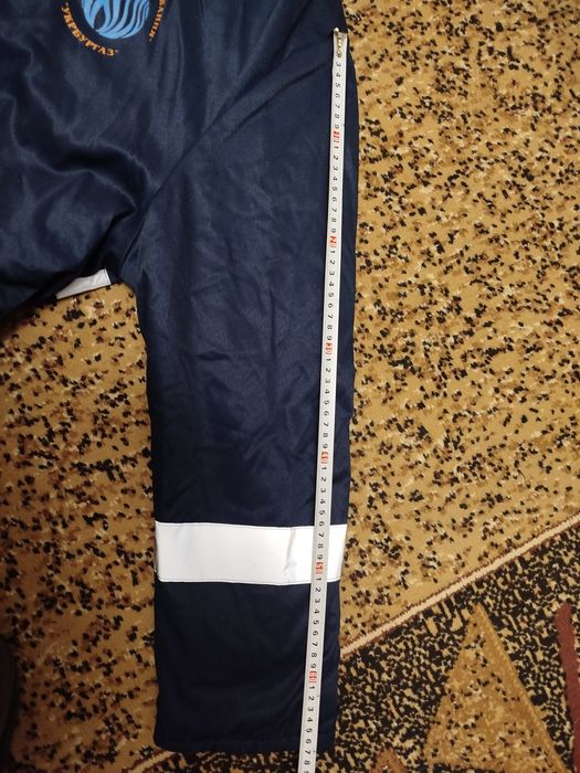 Продам  рабочую зимнюю куртку, спецодежда.