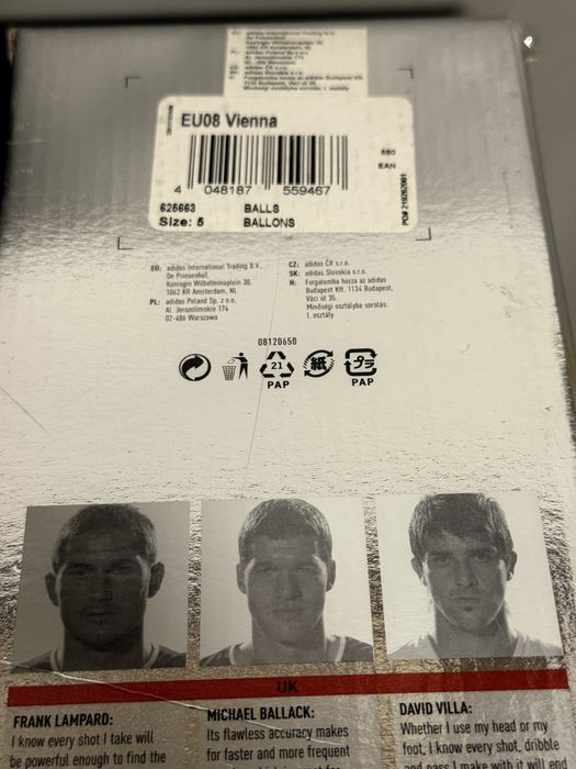 Офіційний мʼяч UEFA Euro 2008, Австрія/Швейцарія.