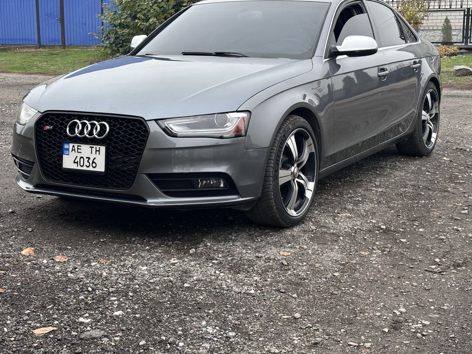 Продам ауди а4 В8 Quattro