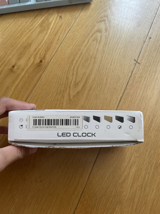 Cyfrowy budzik zegar LED lustrzany GH 0712L / Nowy