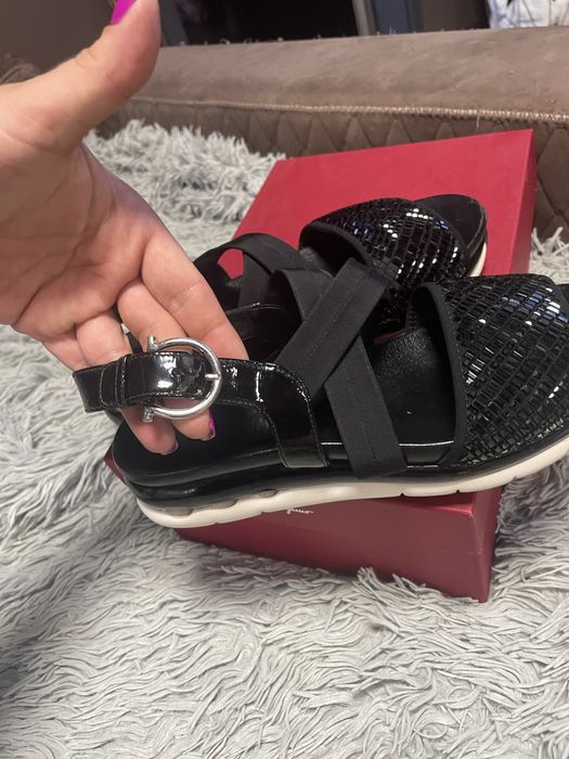 Сандалі Salvatore Ferragamo