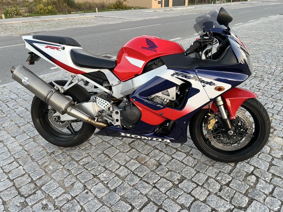 Honda cbr 929rr fireblade