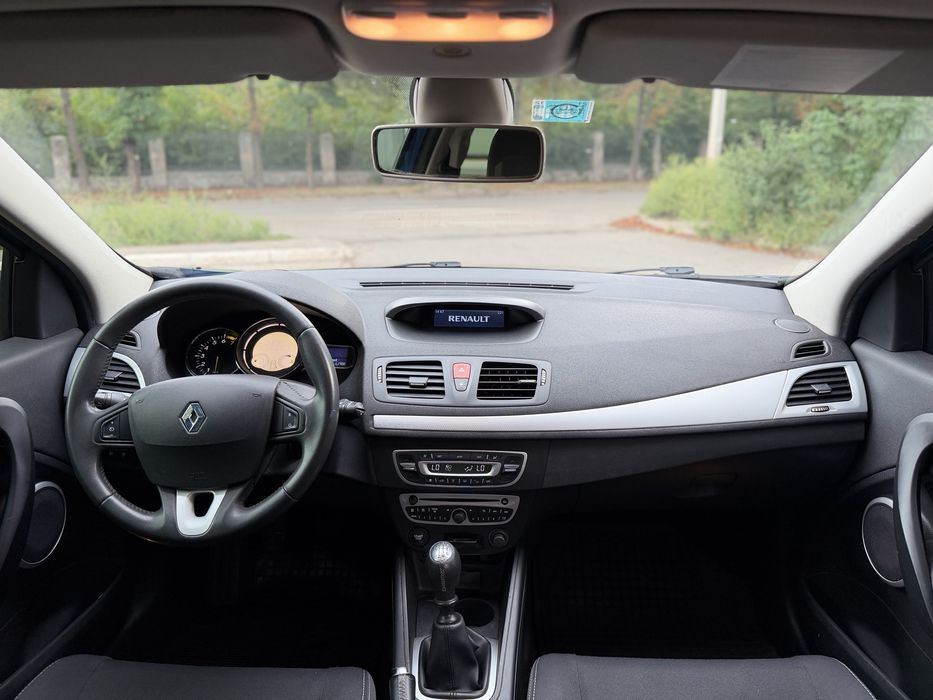 Рено Меган 3 Renault  Megan 1,6 бензин газ 2009р.