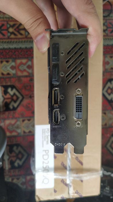 Відеокарта Gigabyte RX 470 4Gb 256-bit GDDR5 PCI Express x16 3.0