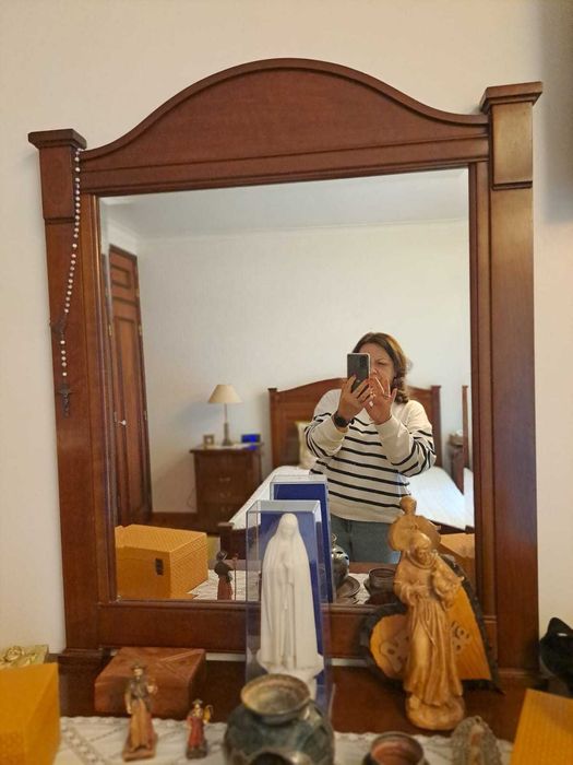 Mobilia de quarto em Madeira de cerejeira