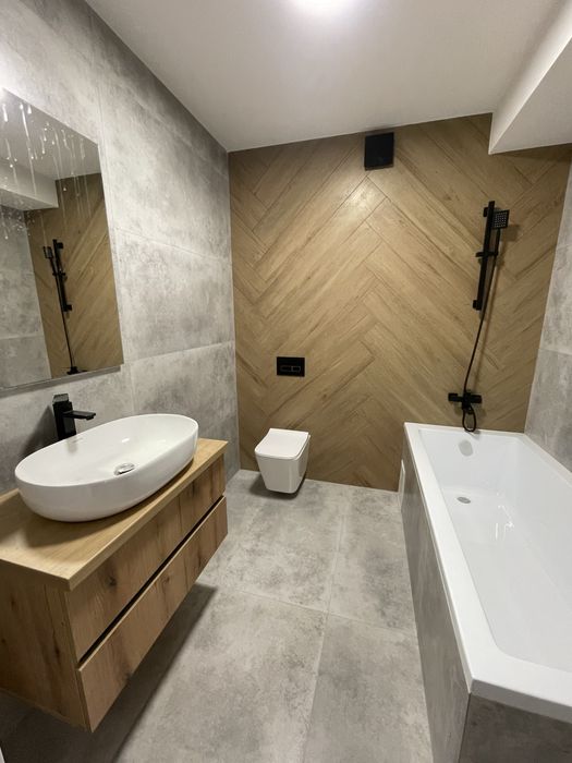 Продаж котеджу з гаражем, газове опалення