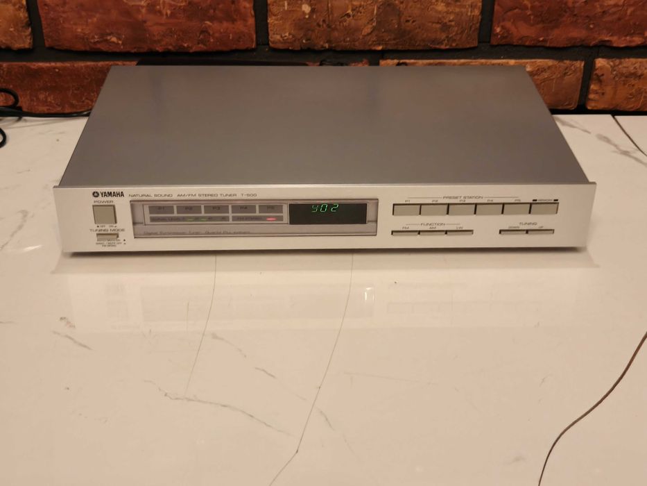 YAMAHA T-500 ! Znakomity tuner stereo w pięknym stanie !