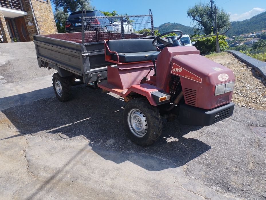 Vendo ou troco tratocarro