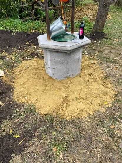 Копка криниць , септиків ,чистка свердловин