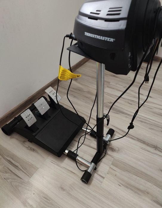 Kierownica Thrustmaster T300 RS GT Edition + stelaż Wheel Stand Pro Deluxe V2