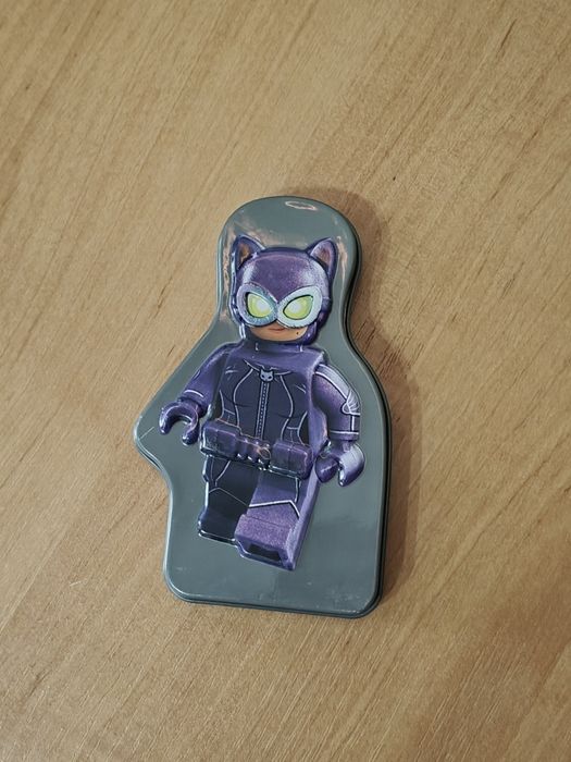 Формочки LEGO DC (Catwoman та Robin) з McDonald’s Happy Meal